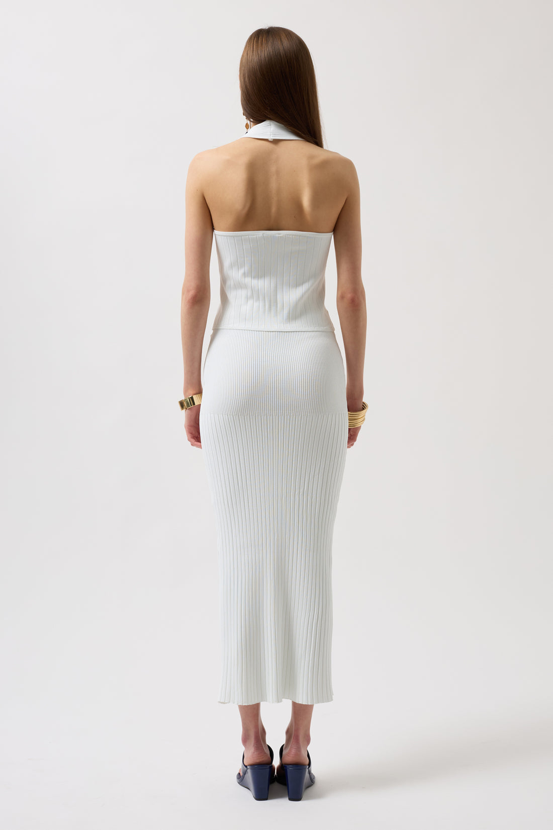 Aerine U – Ριπ Halter Τοπ με U Λαιμόκοψη | Refined Clothing