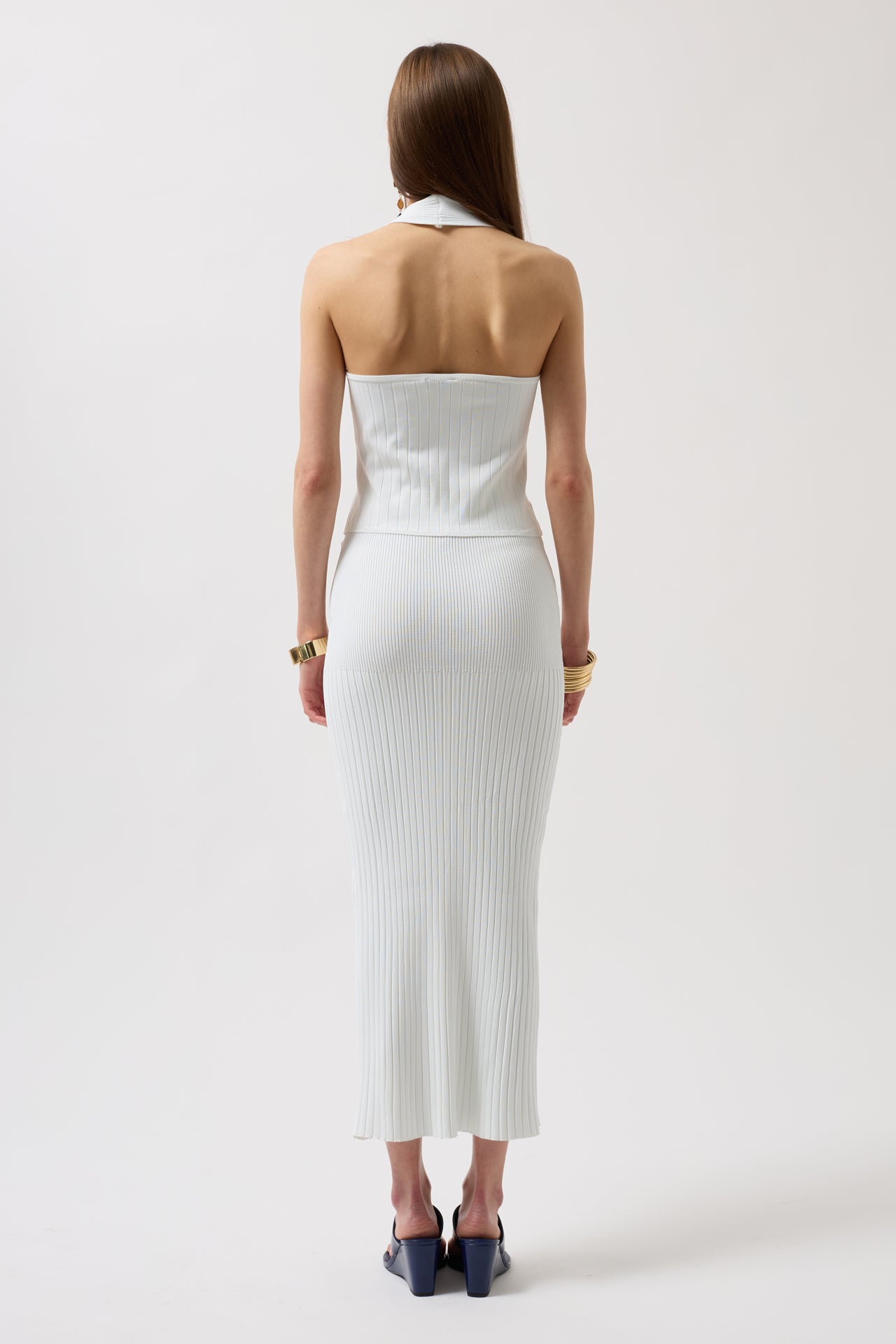 Aerine U – Ριπ Halter Τοπ με U Λαιμόκοψη | Refined Clothing