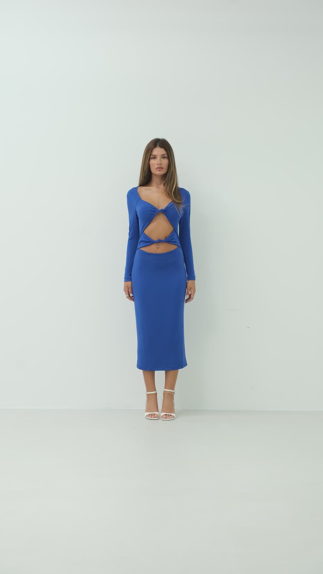 Melanie-Sea Maxi Dress – Φόρεμα με Κοψίματα & Δέσιμο | Refined Clothing