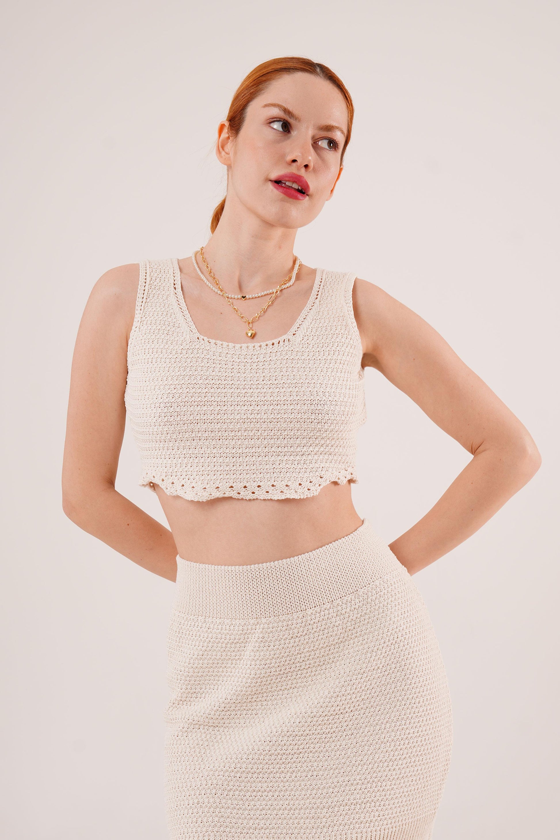 Princess – Πλεκτό Σετ Τοπ & Φούστα | Refined Clothing