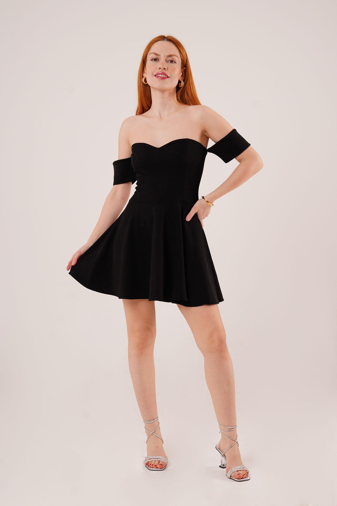 Selvanea – Off Shoulder Μίνι Φόρεμα | Refined Clothing
